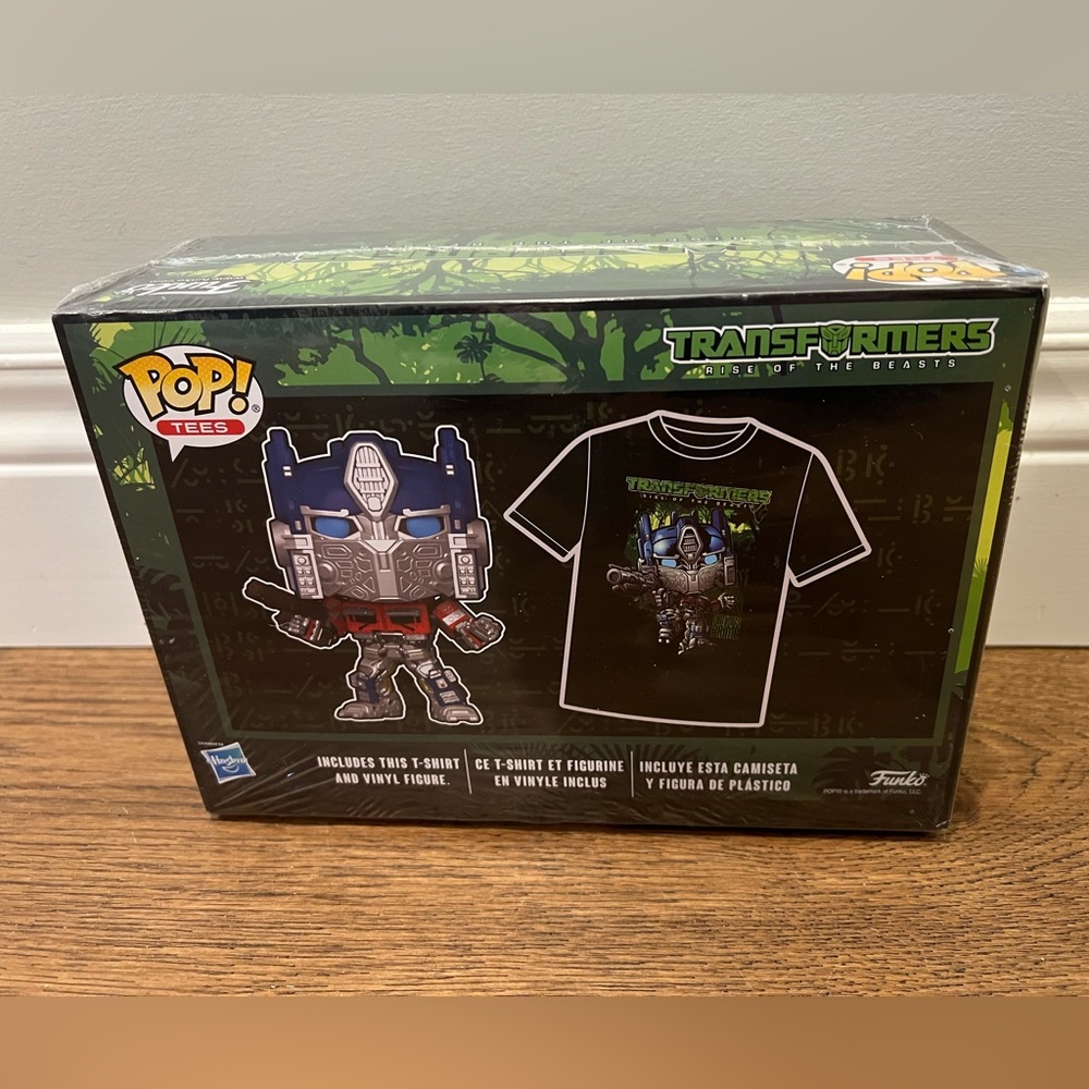 Funko Pop! & Tee. Transformers Optimus Prime - Picture 2 of 2